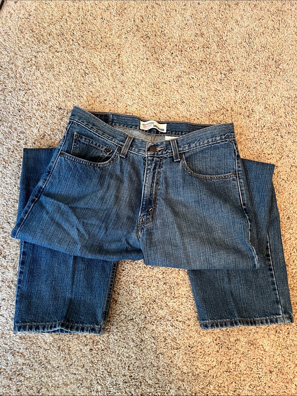 Levi’s Loose Relaxed Jeans